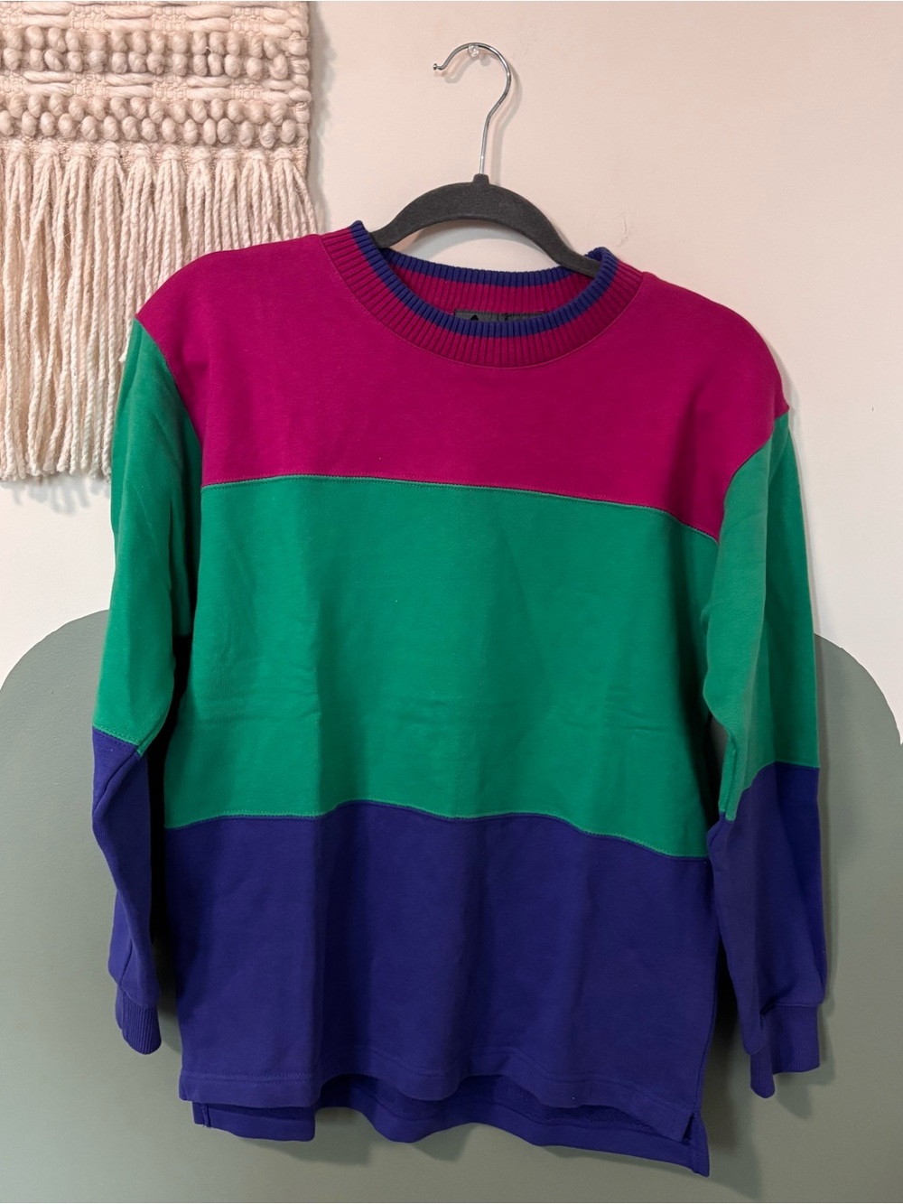 Vintage Colorblock Crewneck Sweater in Magenta, Green & Navy